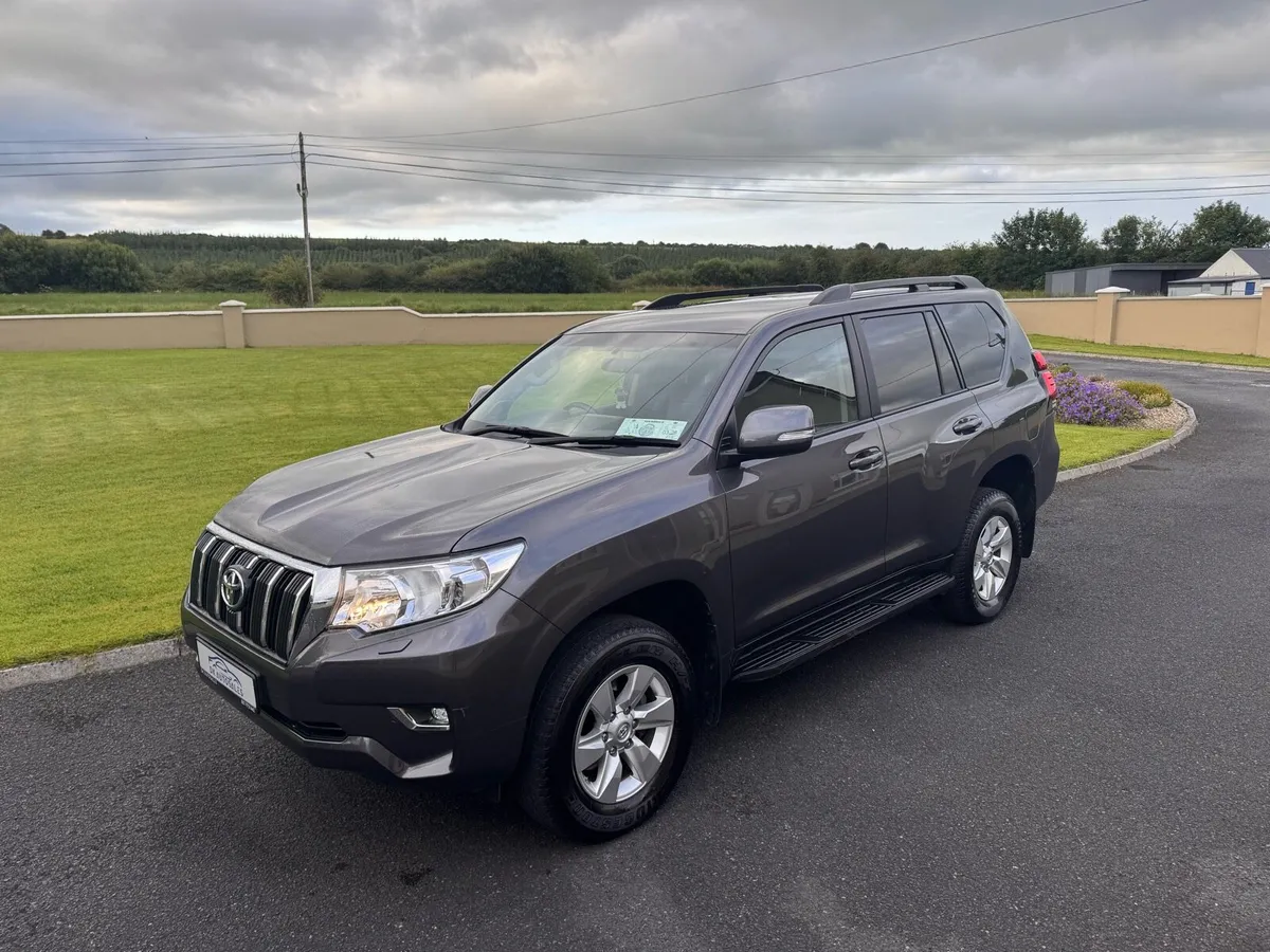 Toyota Landcruiser LWB (241) - Image 2