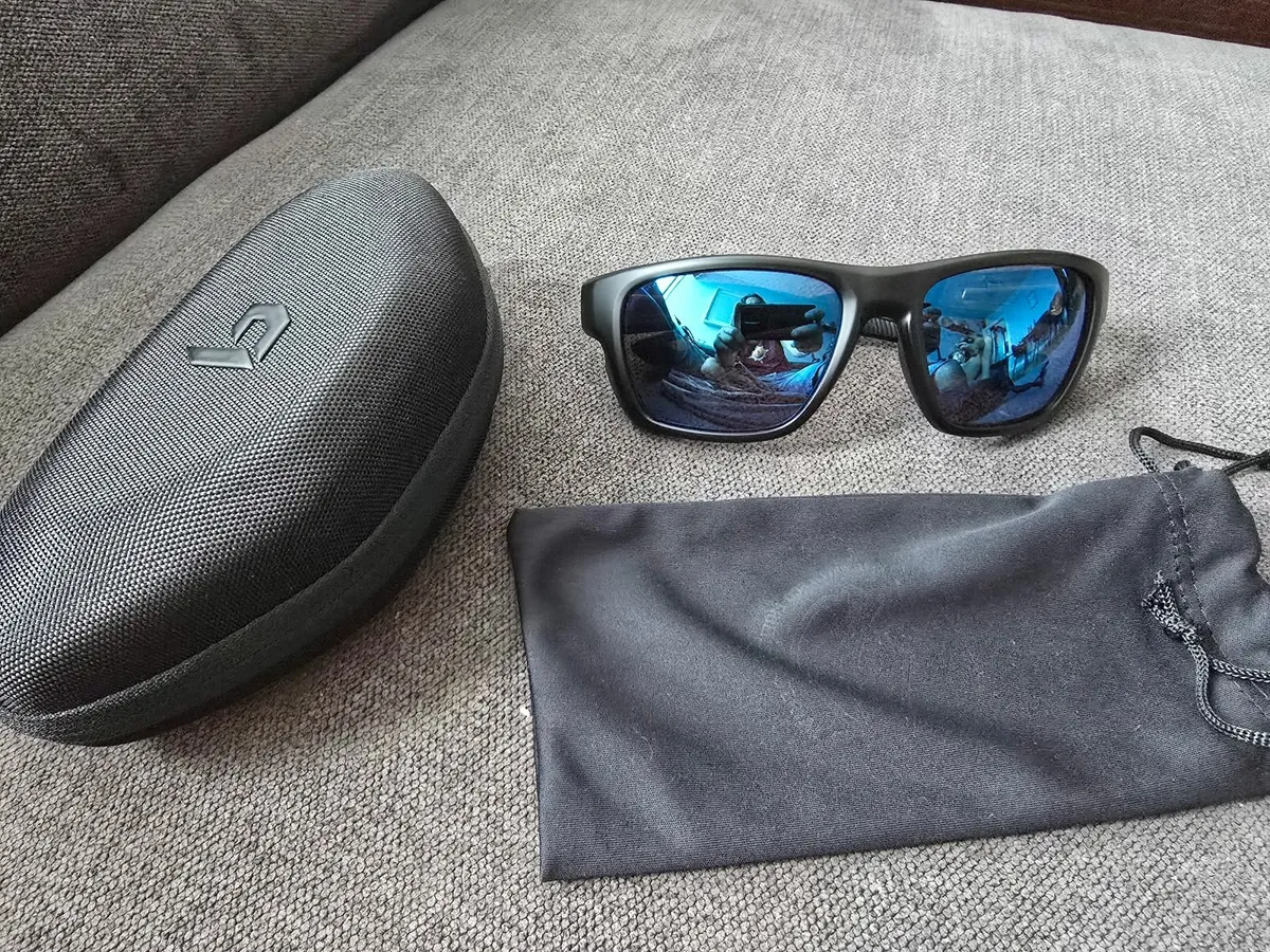 Bolle polarized sunglasses - Image 4