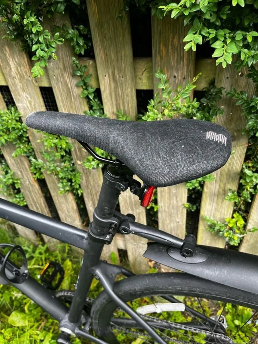 Boardman Womens Hybrid Bike - Image 2