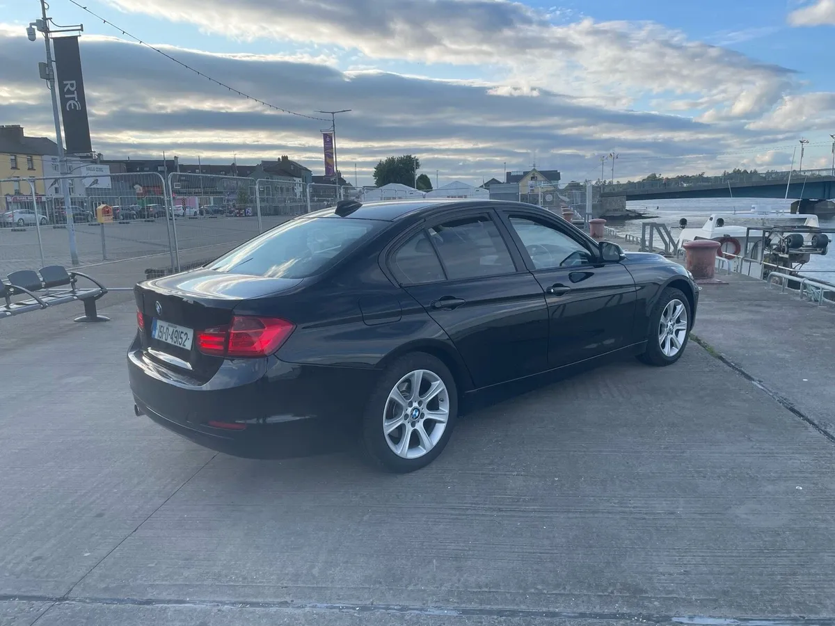 BMW F30 316D 2015 - Image 4