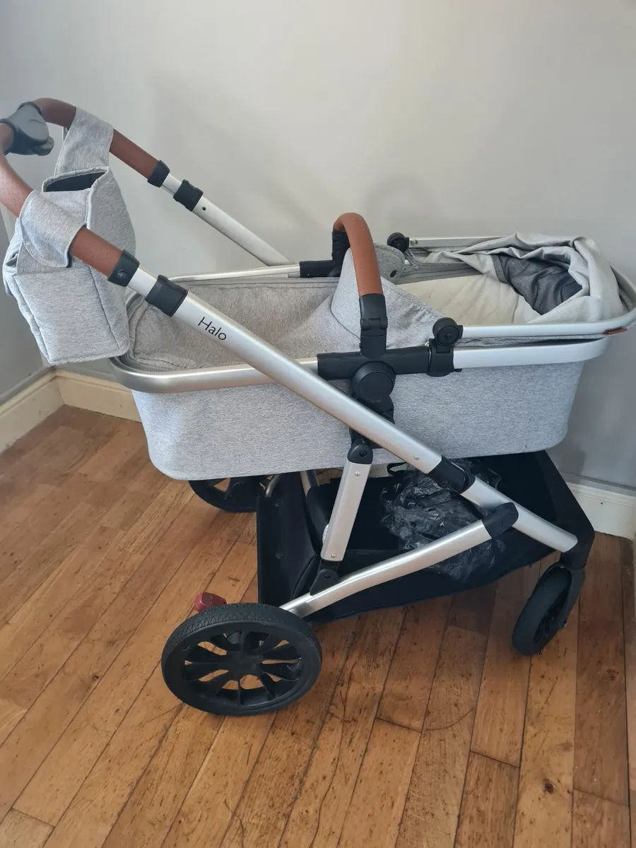 Zummi Halo Travel system - Image 4