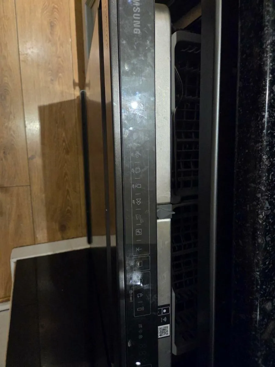 DISHWASHER - Image 4