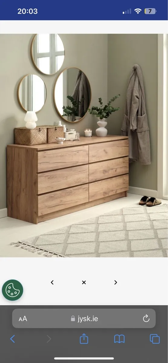 Chest of drawers - Image 1