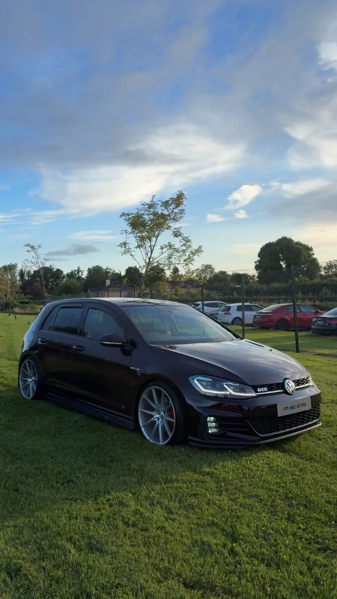 Mk7.5 gtd — rare colour - Image 1