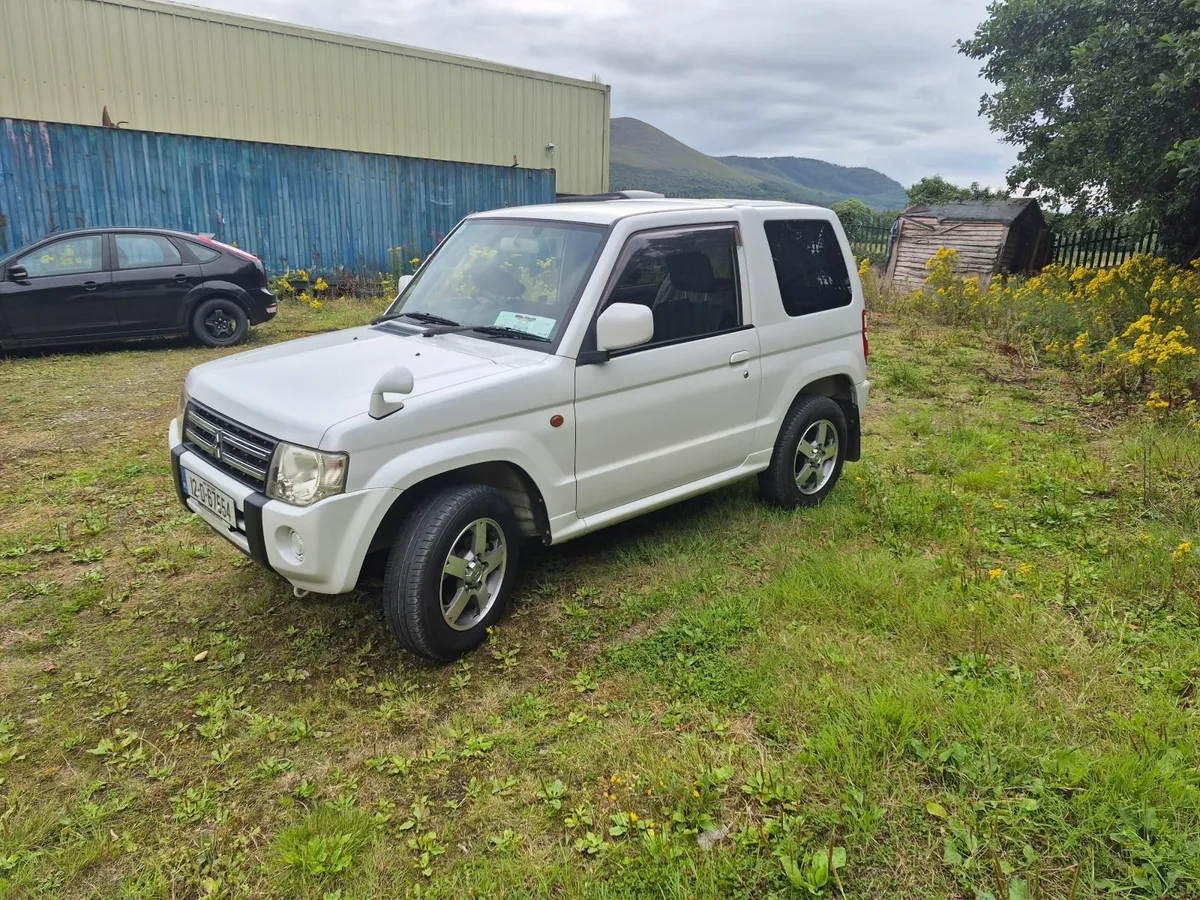 Mitsubishi Pajero Mini 2012 - Image 3