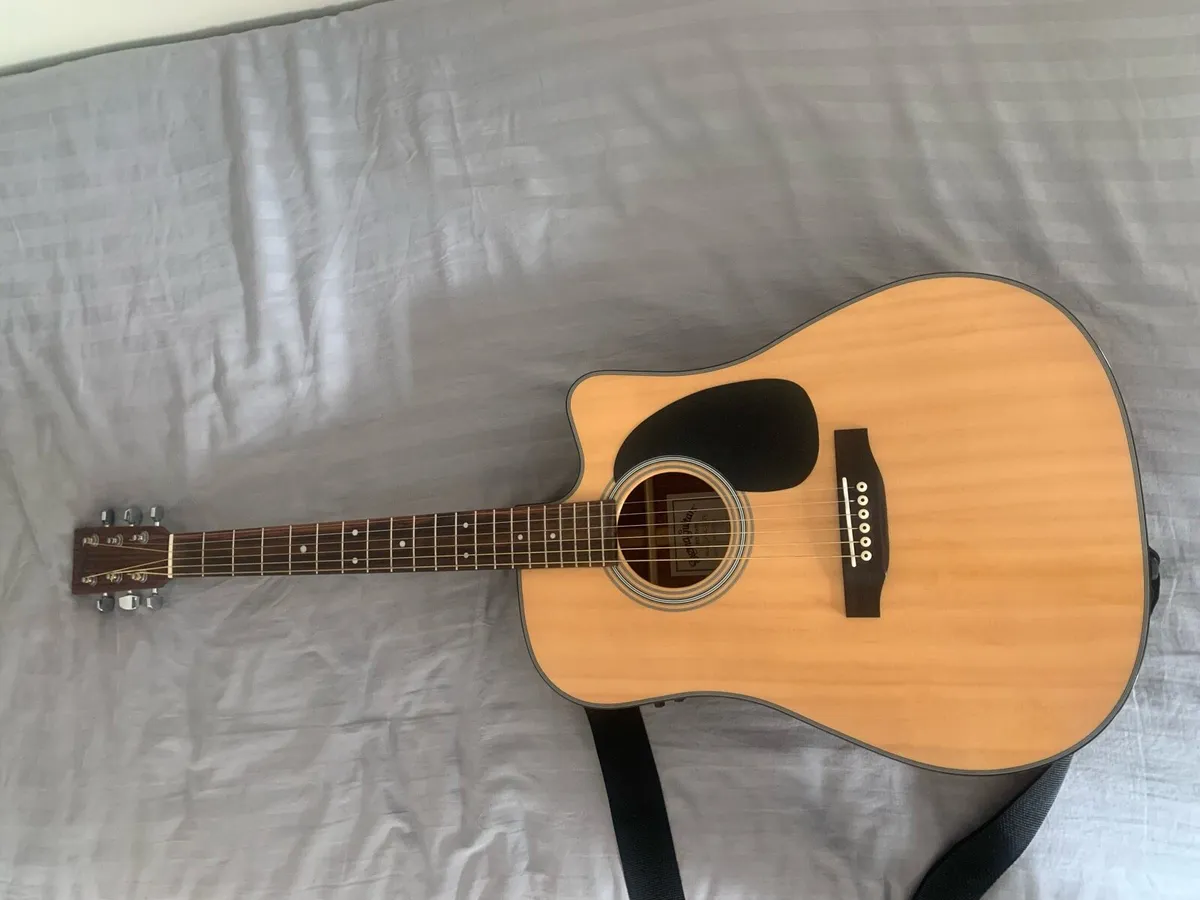 Sigma DMC-1STE Electro Acoustic Guitar - Image 2