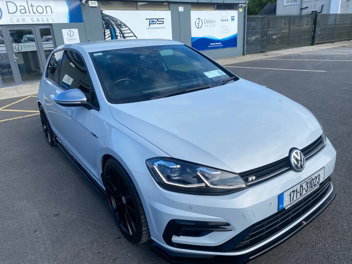 VOLKSWAGEN GOLF R 2.0 2017 (171) MANUAL 3 DOOR - Image 4