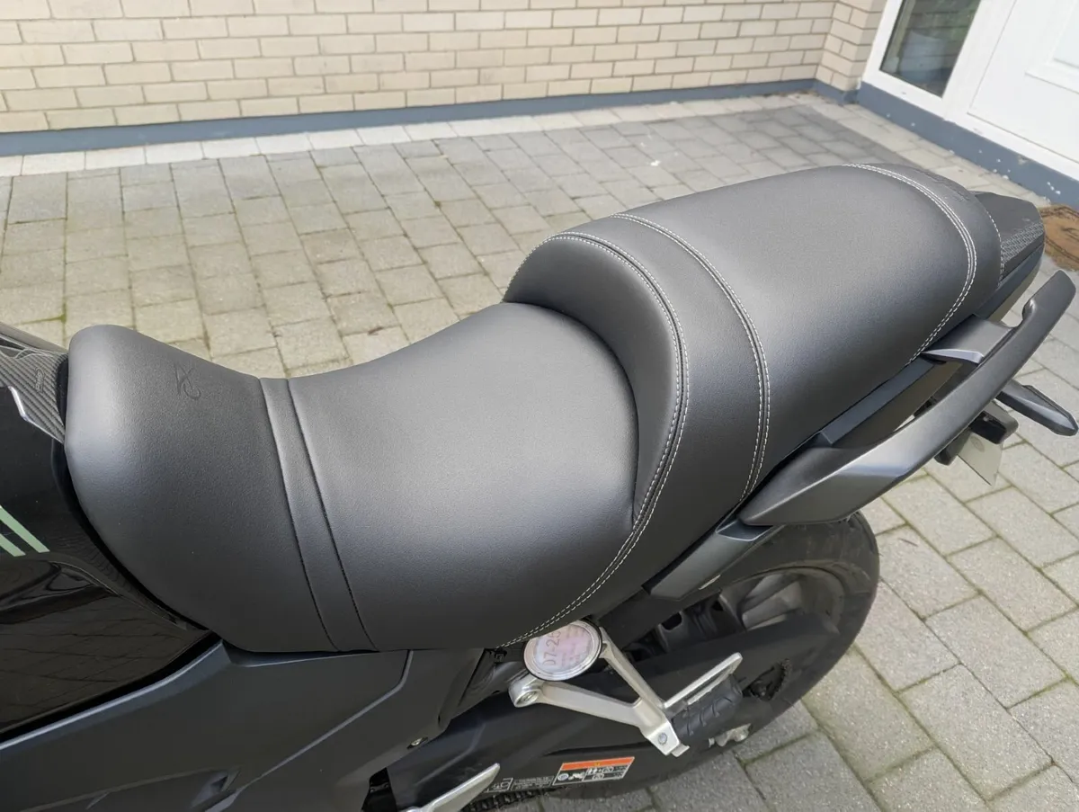 Honda CB500X Deluxe Comfort Seat - Image 1