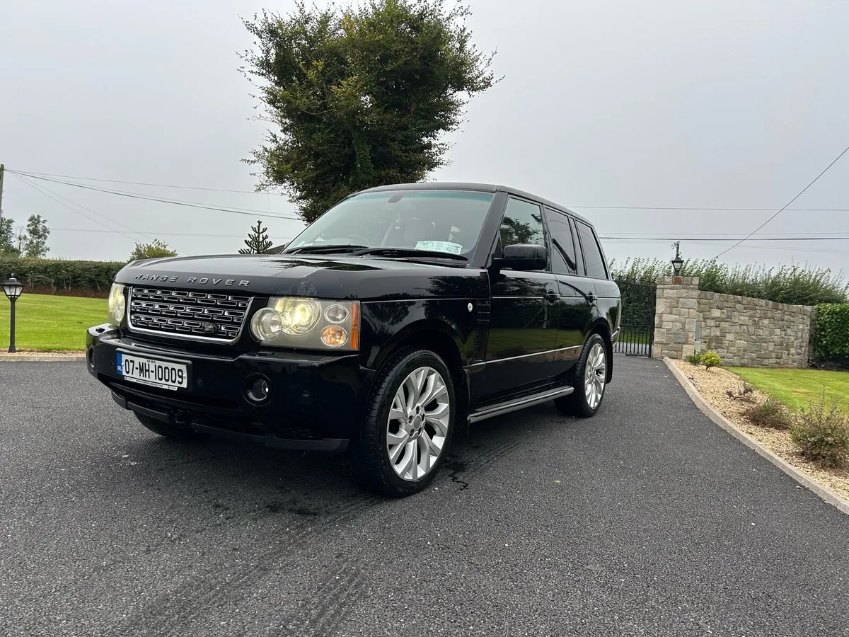 Range Rover Vogue HSE - Image 2
