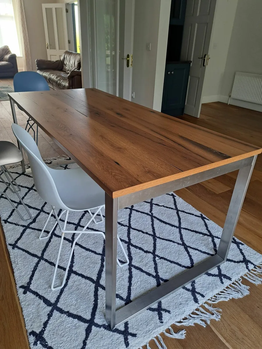 Modern Bespoke dining table - Image 2