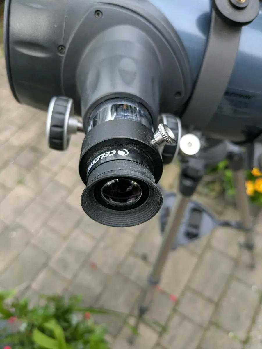 AstroMaster 114EQ telescope. - Image 4