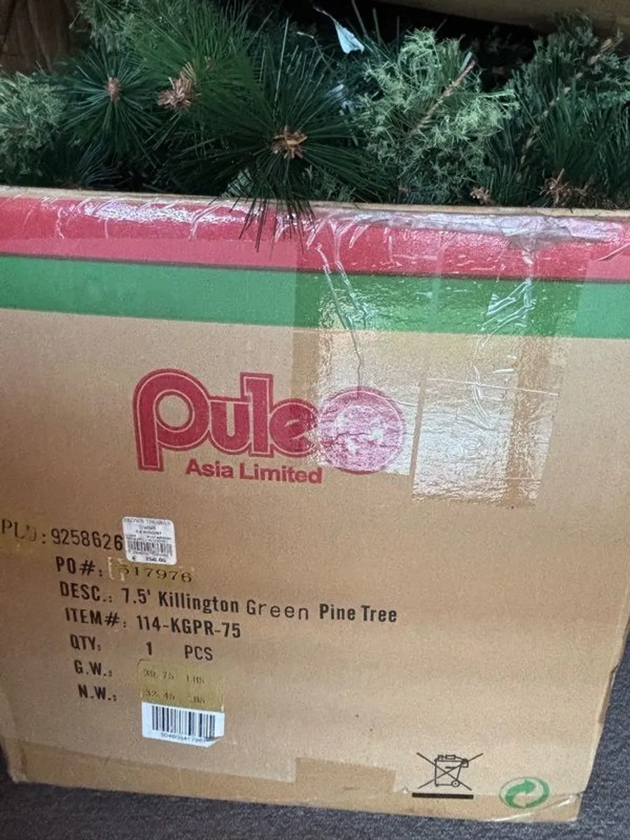 7.5ft Puleo Killington Green Christmas Tree - Image 2