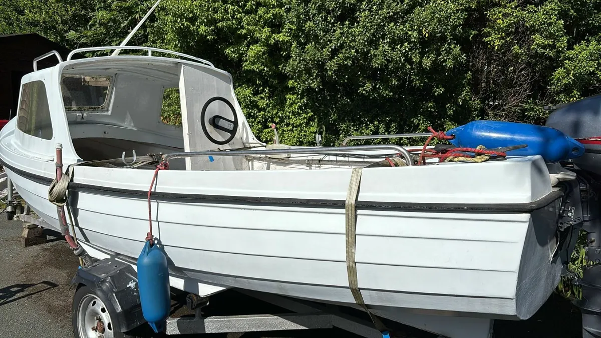 Boat - Image 1