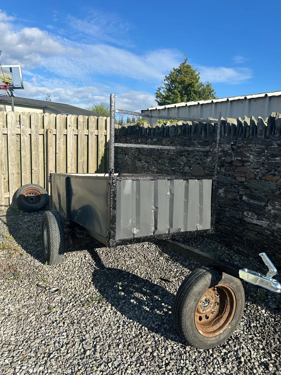 Trailer - Image 1