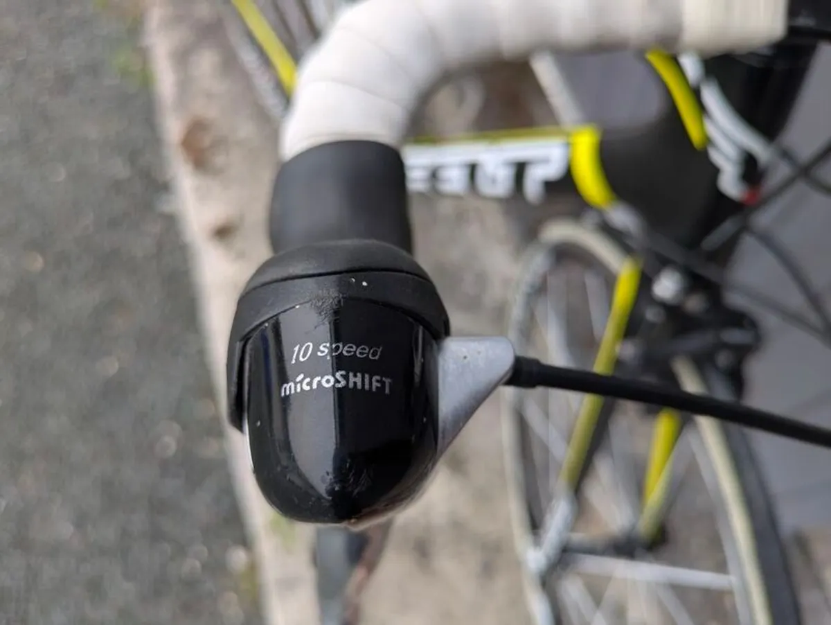 Felt F6 road bike - Image 4