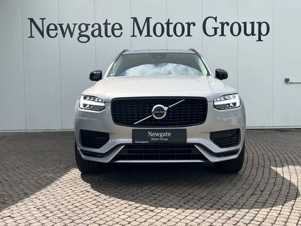 Volvo XC90 Recharge T8 Ultimate AWD - Image 2