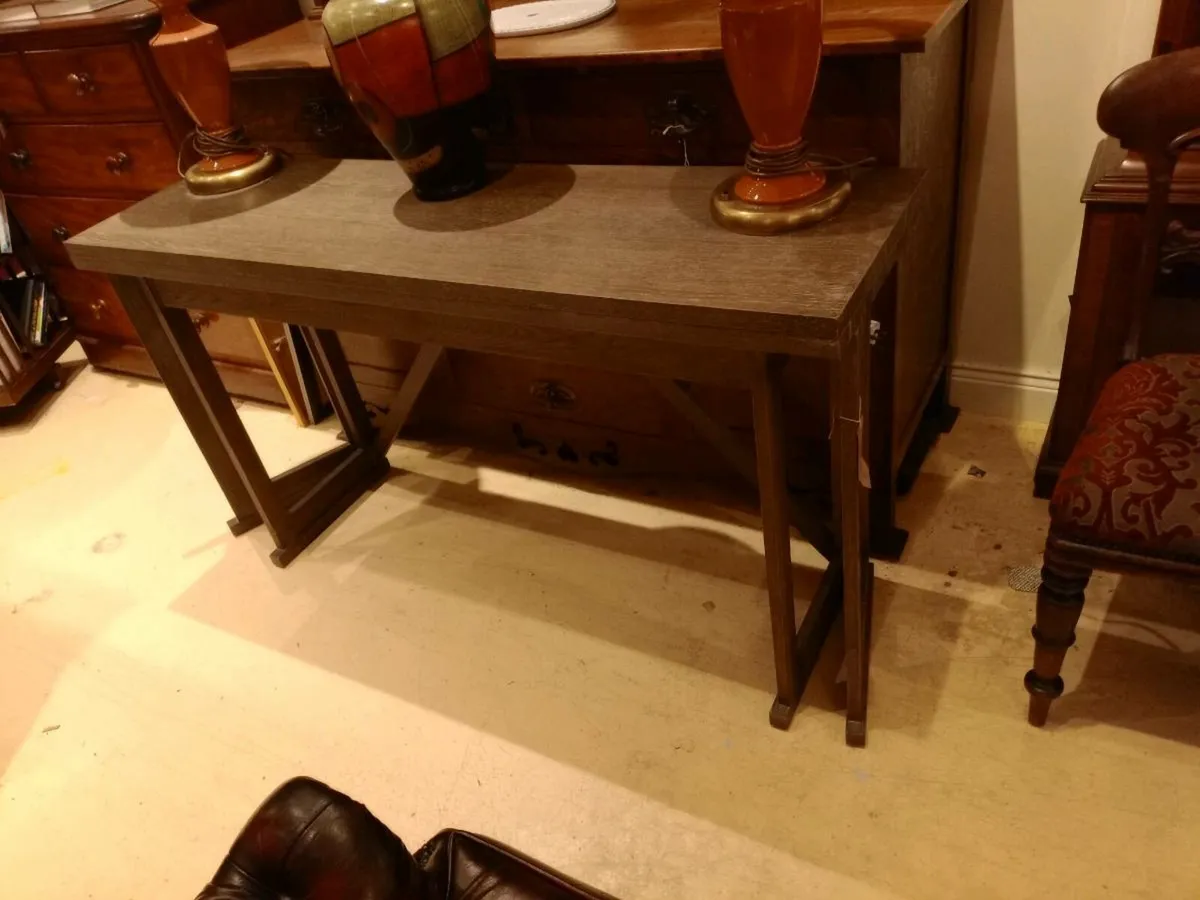 Quality furniture (Hotel refurbishment) - Image 4