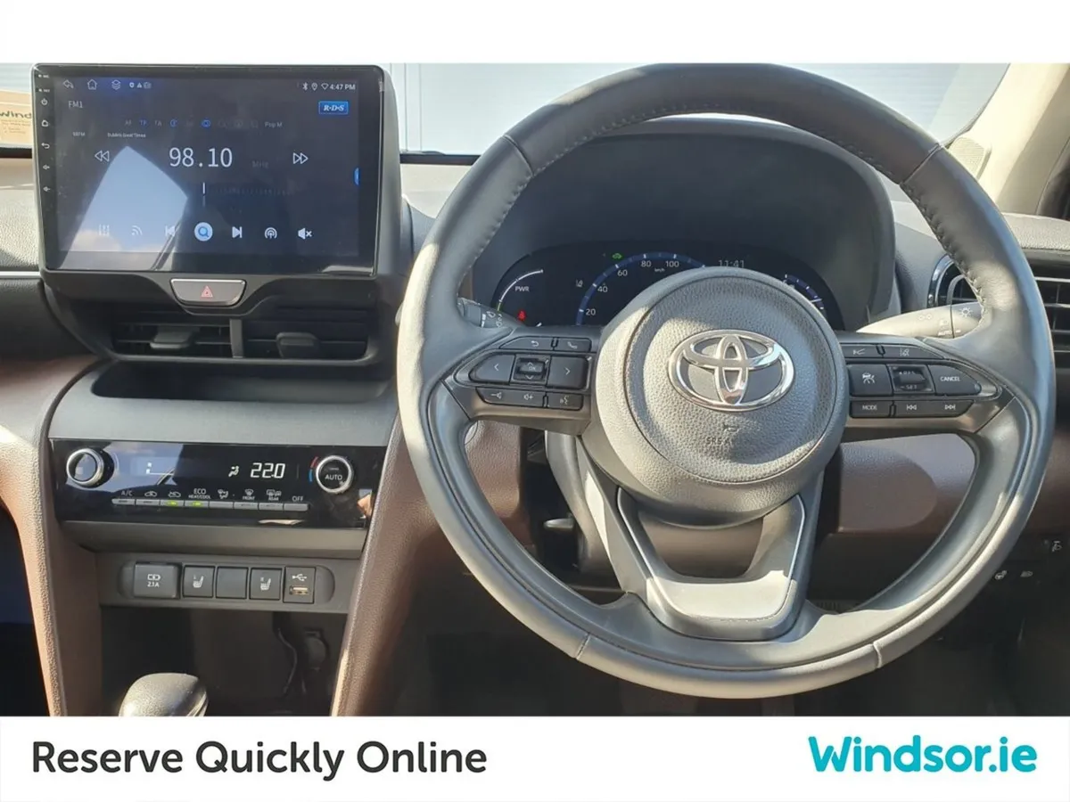 Toyota Yaris Cross 1.5 Hybrid Auto - Image 4