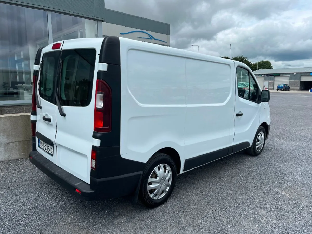Renault Trafic Sl27 Energy DCI 95 Business qualit - Image 3
