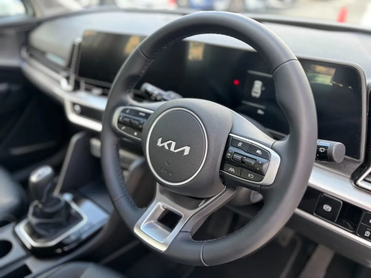 Kia Sportage 1.6 DSL K2 Leather - Image 2