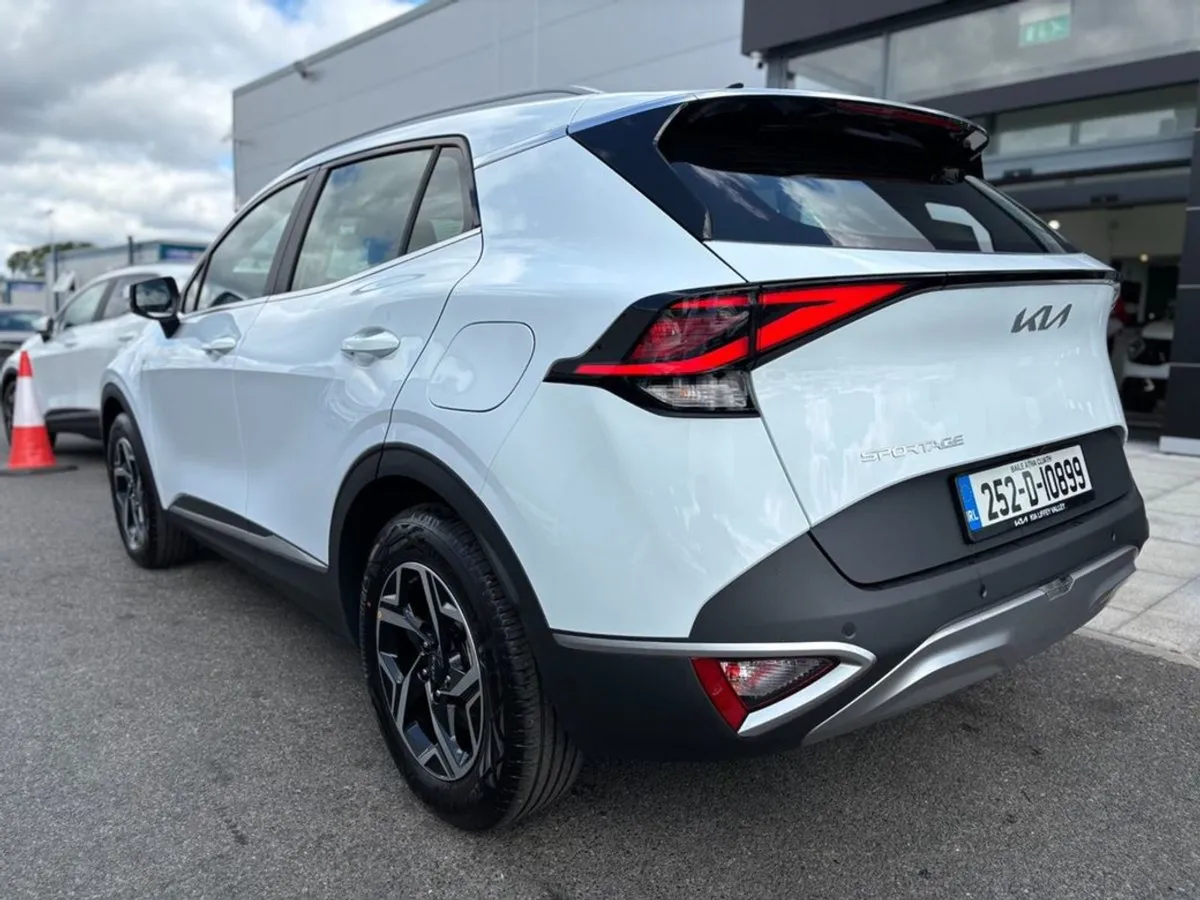 Kia Sportage 1.6 DSL K2 Leather - Image 3