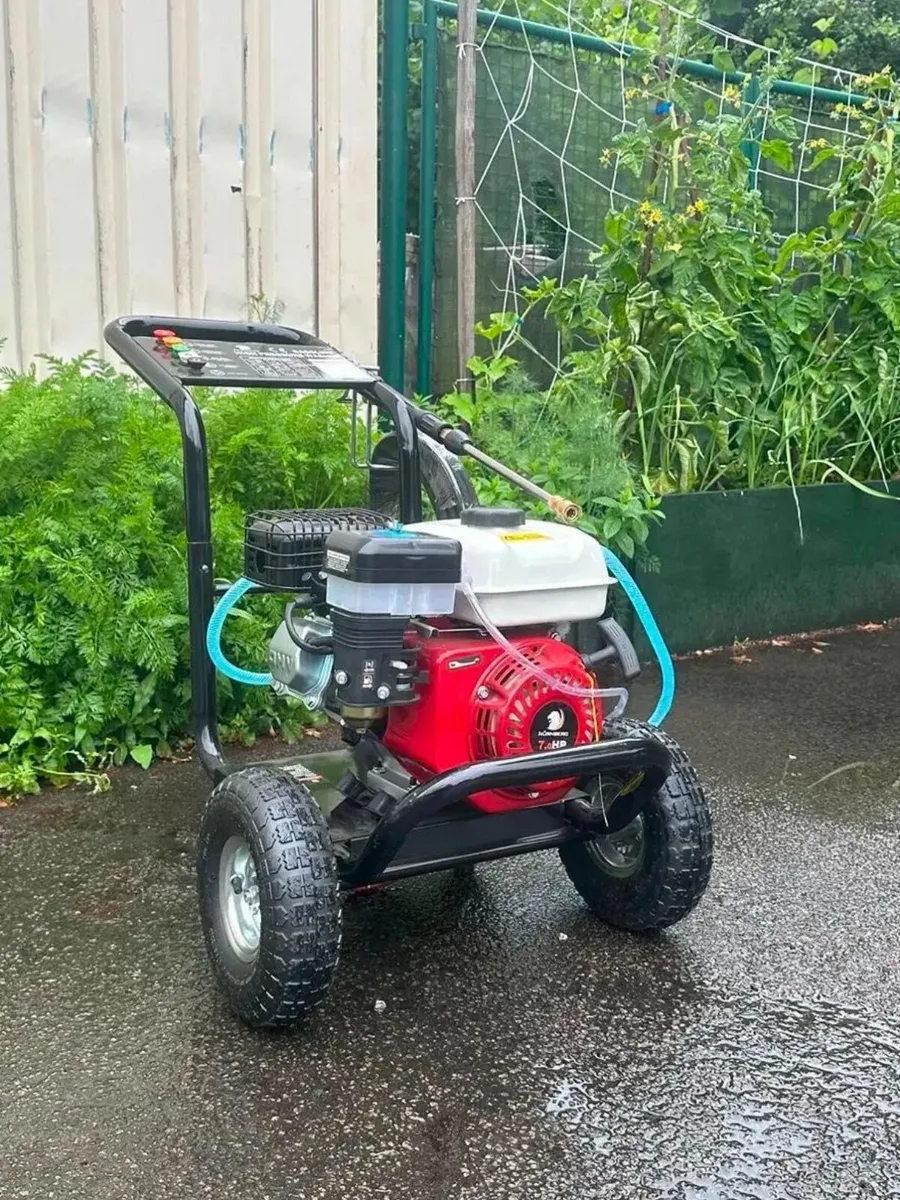 New Nümberg industrial strength pressure washer - Image 1