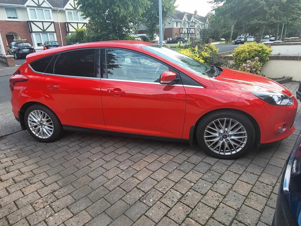 Ford Focus 2014 - Image 1