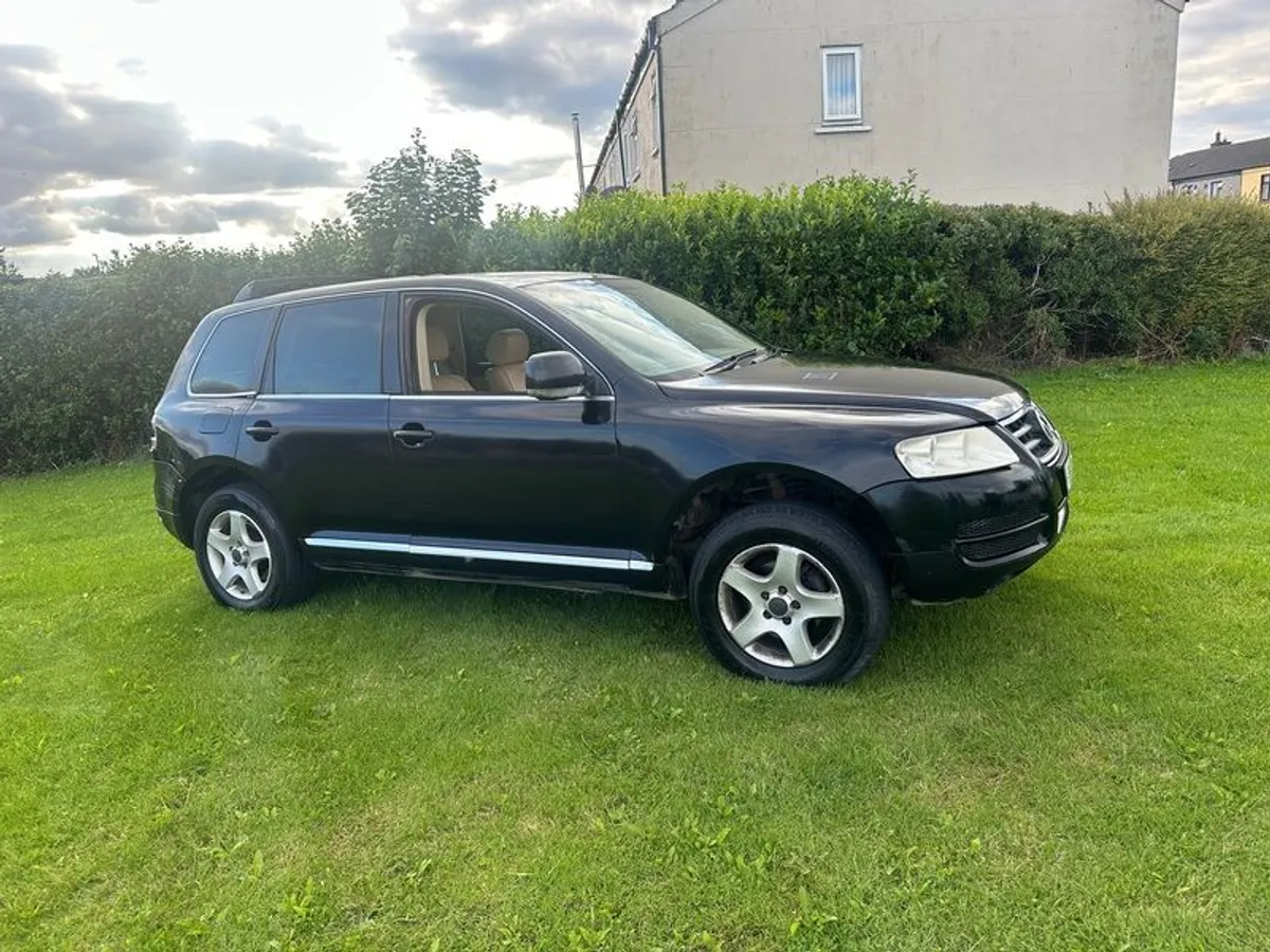 2006 Volkswagen Touareg - Image 4