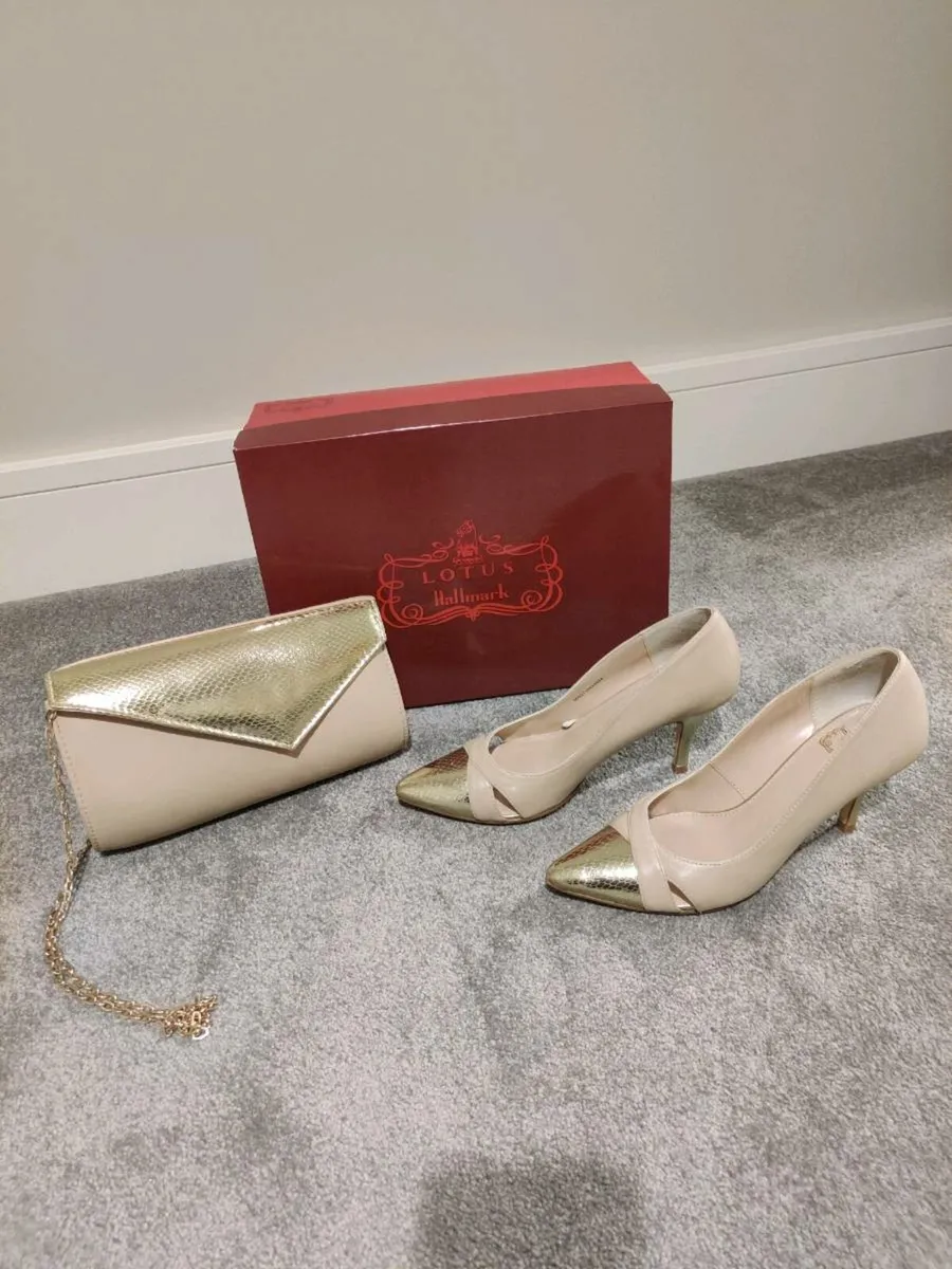 Lotus Antonia shoes with matching bag