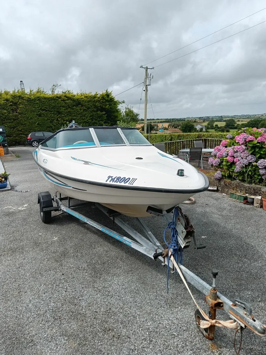 Fletcher Arrowflash Speedboat - Image 1