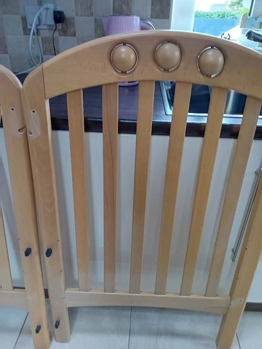 MAMAS & PAPAS COT & MATTRESS - Image 2
