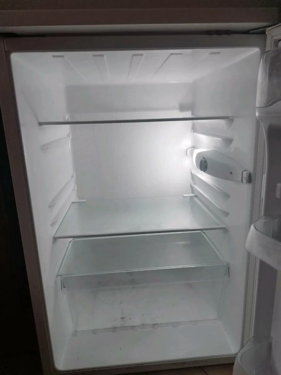 Fridge - Image 3