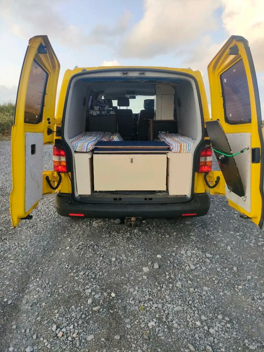 Volkswagen Transporter Camper - Image 3