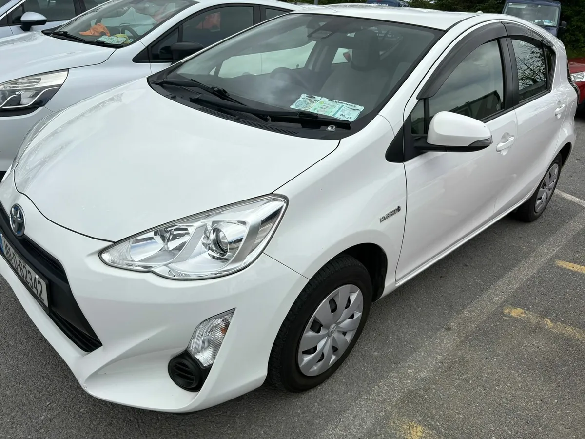 Toyota agua - Image 1