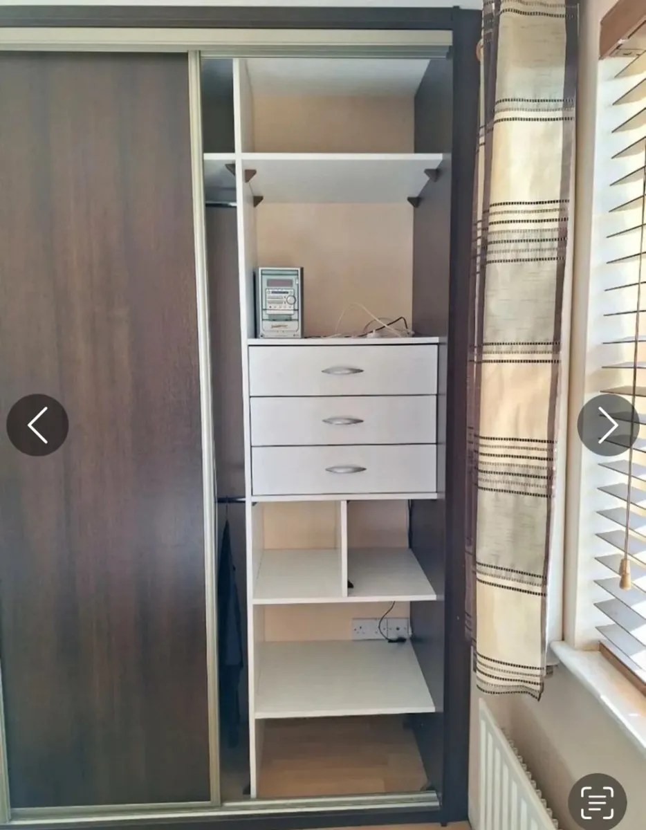 SLIDER ROBES WITH MIRROR AND DRAWERS - Image 3