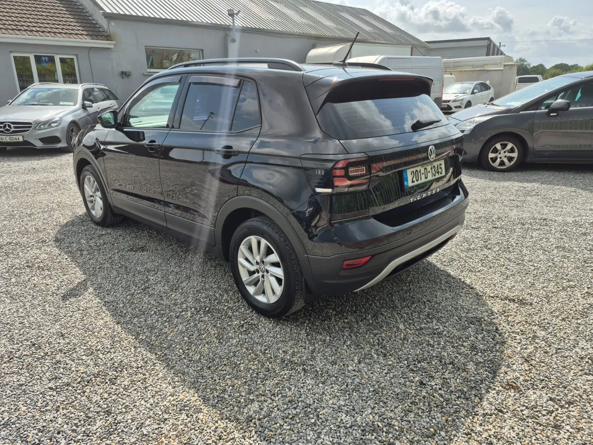 Volkswagen T-Cross Life Model 1.6 Diesel. - Image 3