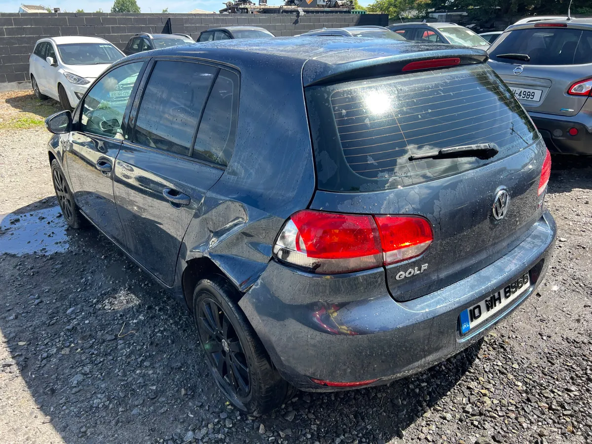 2010 Vw Golf 1.6 diesel driving - Image 3