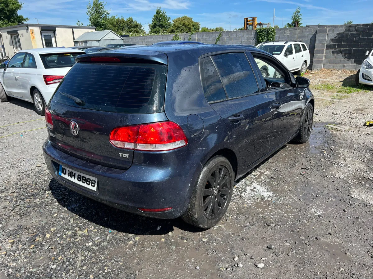 2010 Vw Golf 1.6 diesel driving - Image 1
