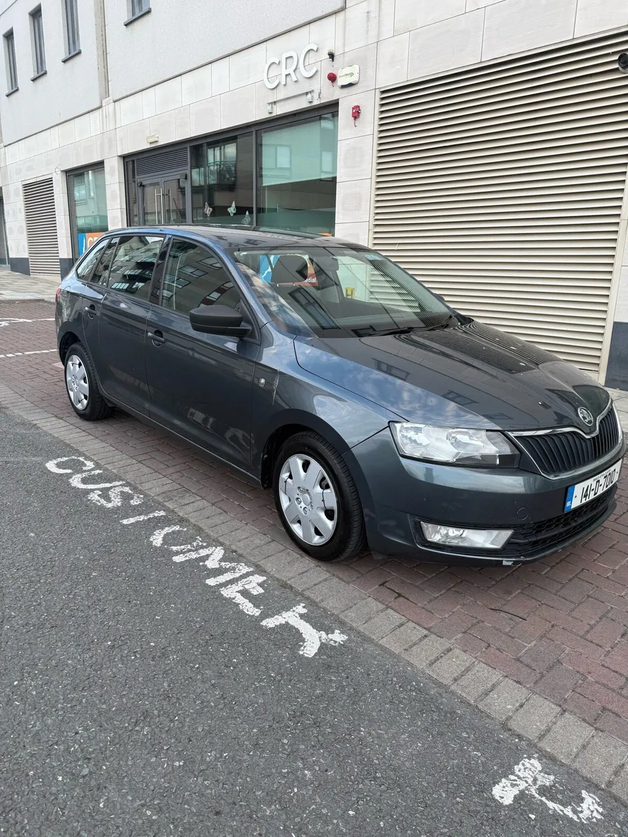 Skoda rapid 1.6 TDI DSG Auntimatic - Image 1