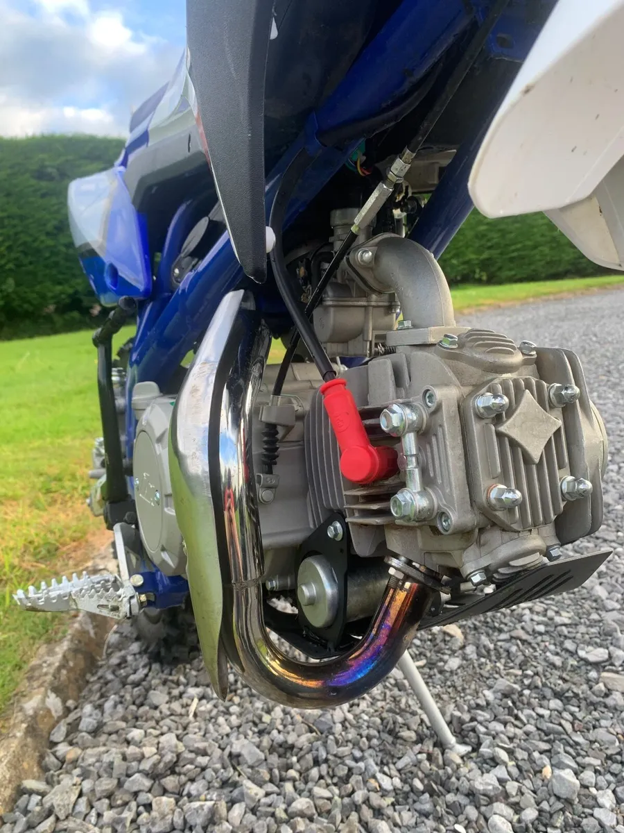 Pit bike and gear - Image 3
