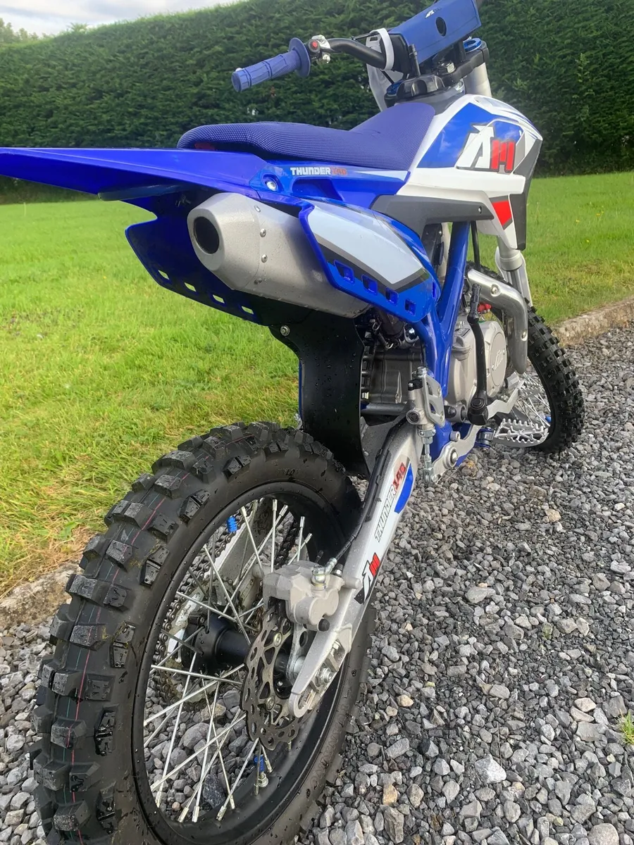 Pit bike and gear - Image 4