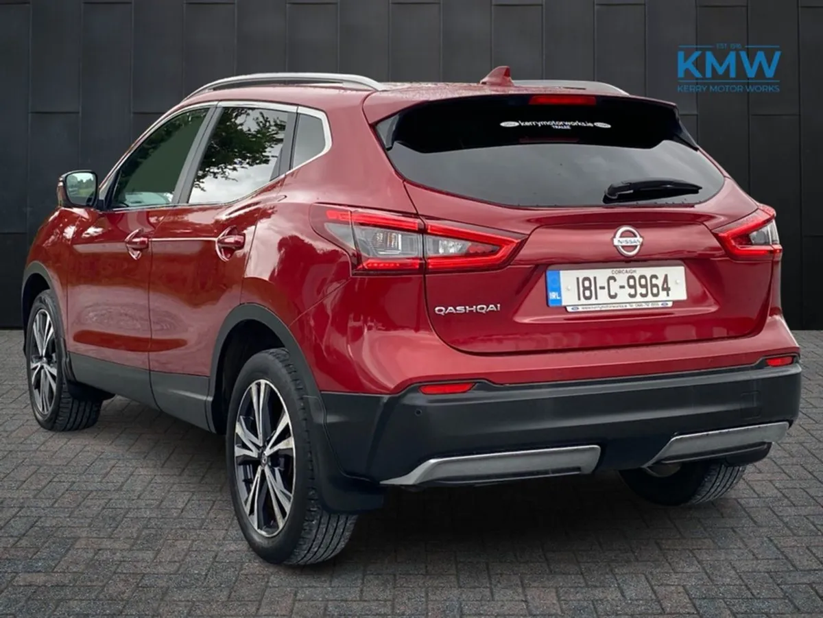 Nissan QASHQAI 1.2 SV Premium..pan Roof  Full Lea - Image 4