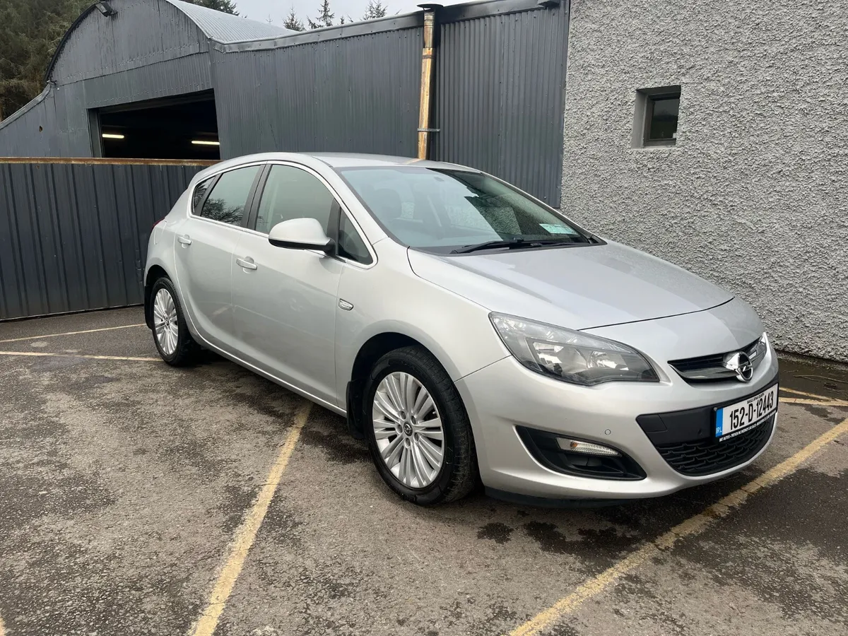 Opel Astra 2015 - Image 4