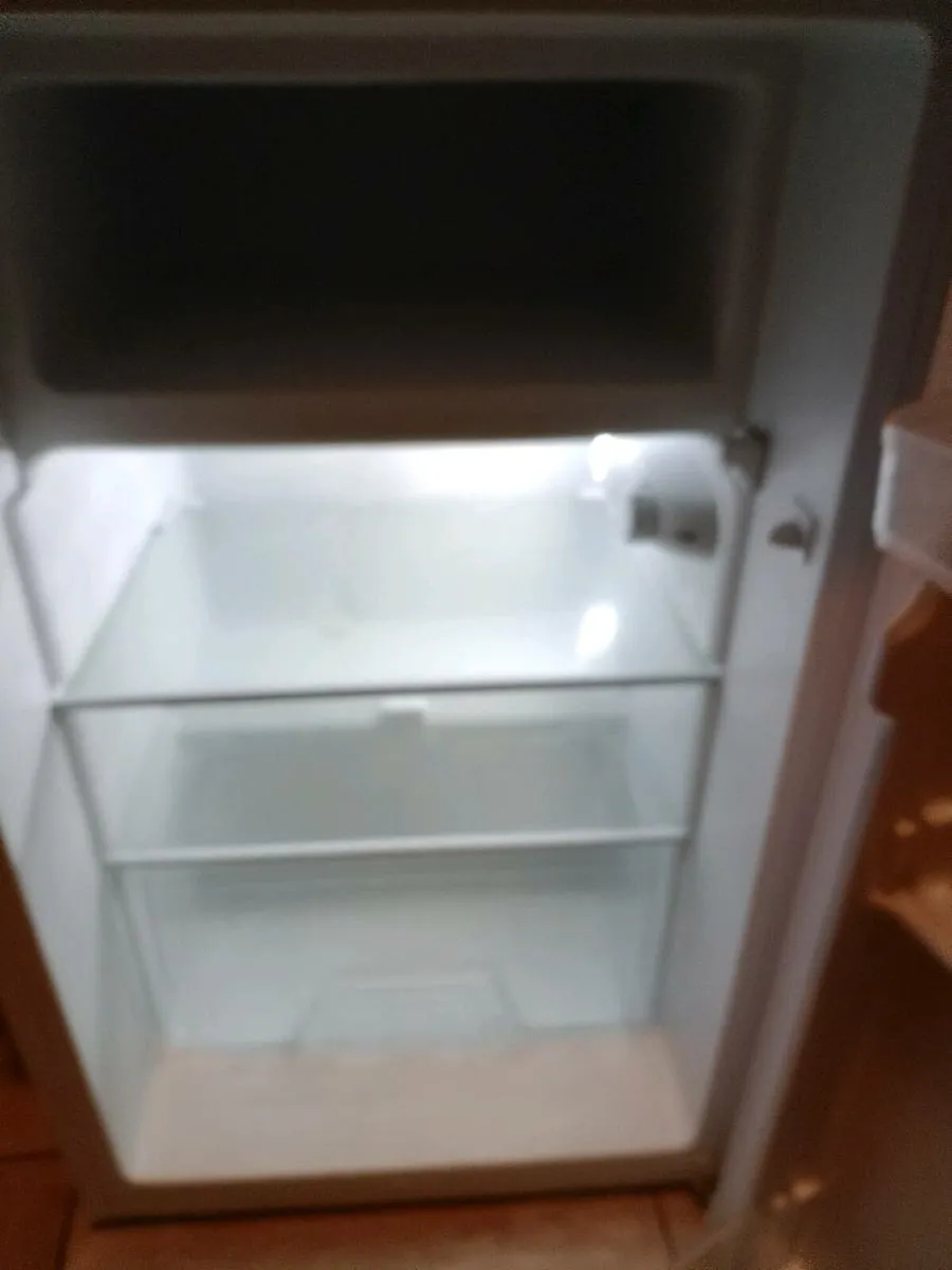 Bush fridge freezer - Image 3
