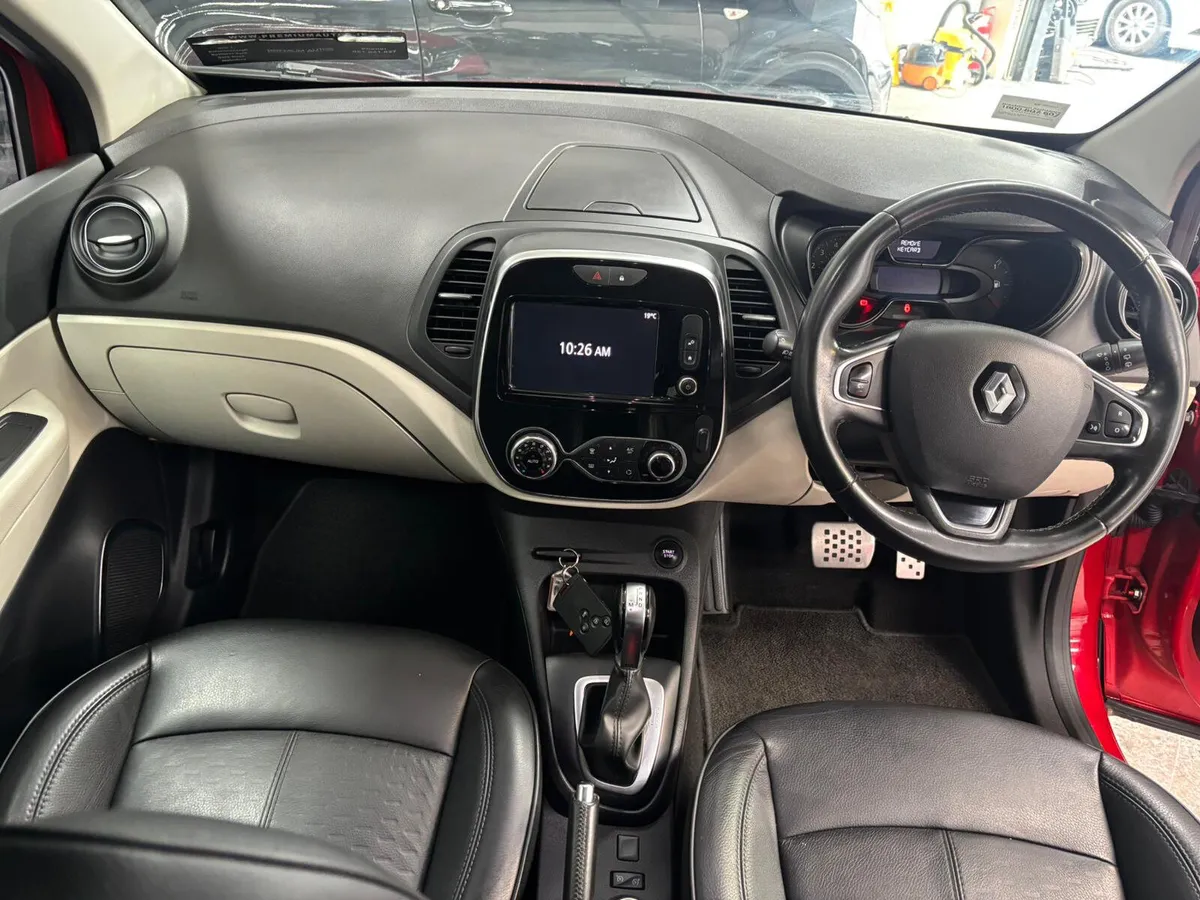 Renault Captur 2018   1.5DCI.  SIGNATURE.   X NAV - Image 3