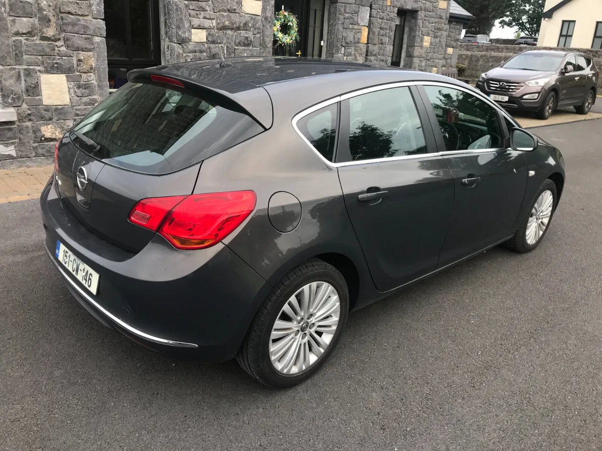 Opel Astra 1.4 Petrol 5DR 2015 - Image 4