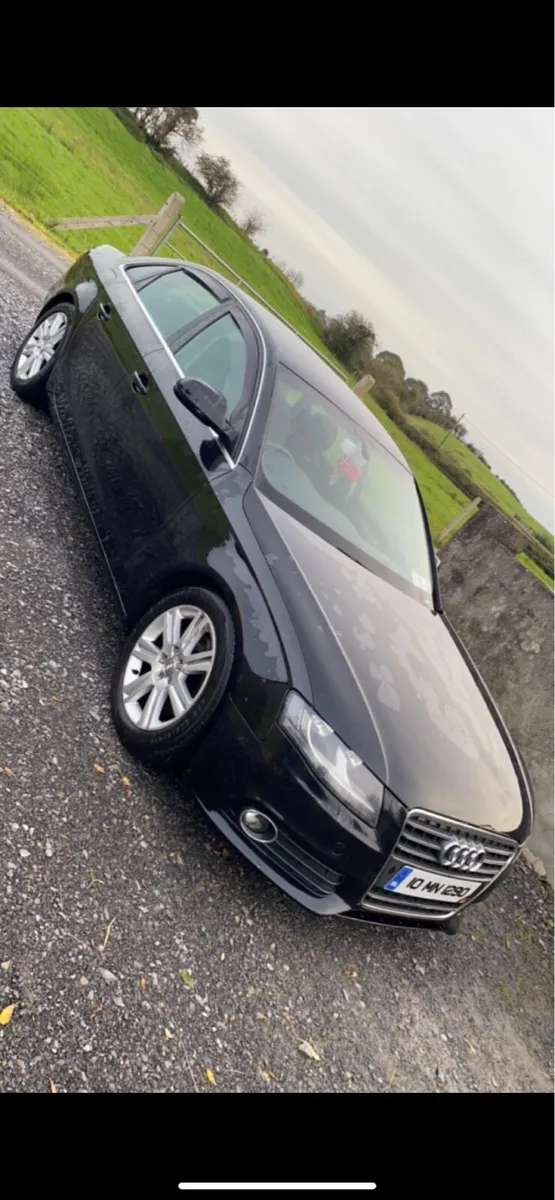 Audi A4 - Image 2