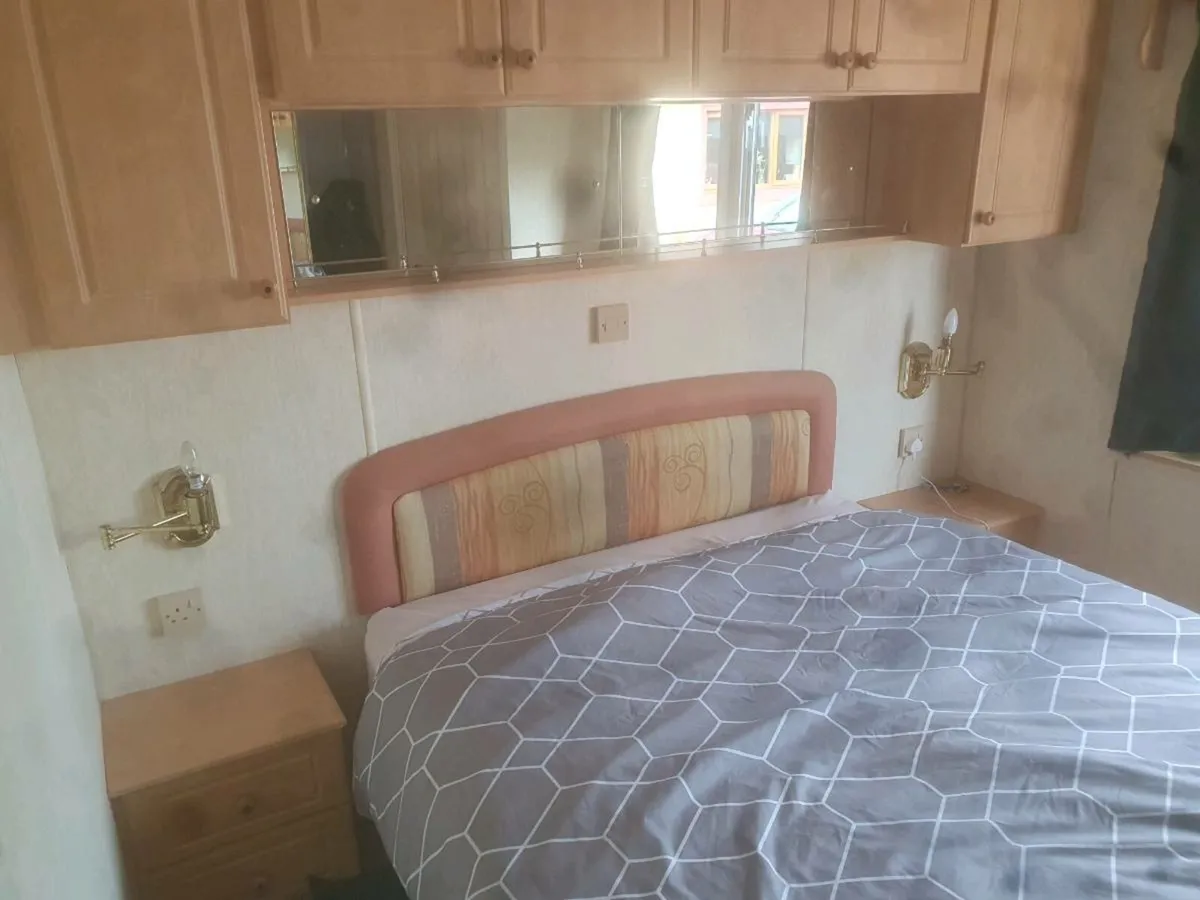 Willerby aspen 37x12 double glazed - Image 3