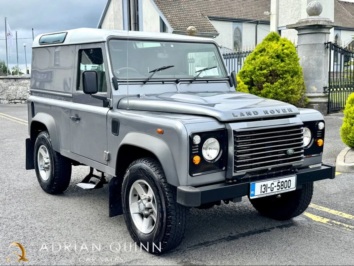 Land Rover Defender 90 2.2 TD Commercial 31 950 P - Image 4