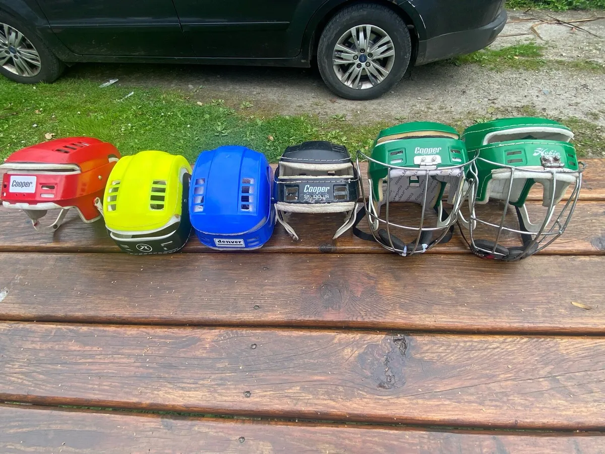 Oldstyle cooper sk100 hurling helmets and guards - Image 1